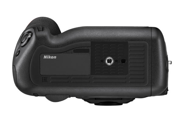 Nikon-D6-Body