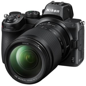 Nikon-Z-5-KIT-24-200mm
