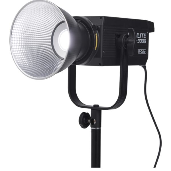 NANLITE FS-300B Bi-Colour 2 light kit with stand