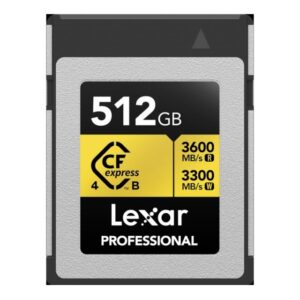 Ristküliku kujuga, must-hõbe värvi, mille keskosas on toodet tutvustav silt 512GB Lexar CFexpress 4 Pro mälukaart