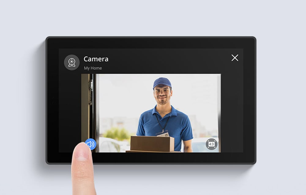 SONOFF NSPanel Pro 120 nutikodu juhtpaneel Matter WiFi Bluetooth ZigBee kaamera kuvab külalist