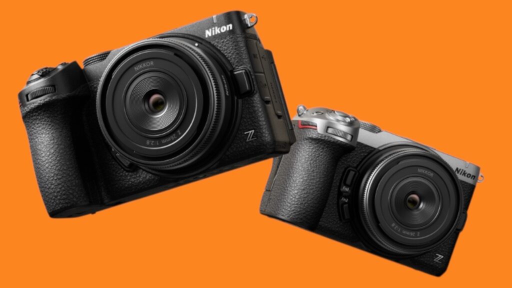 Nikon Z5IIc kaamerad: must ja hõbe-must