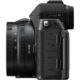 Nikon Z50 II kere – külgvaade, näidates HDMI, mikrofonisisendi ja USB-C porte.