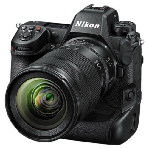 NIKKOR Z 24-70mm f/2.8 S II objektiiv ja kaamera Nikon Z9 koos ühel pildil