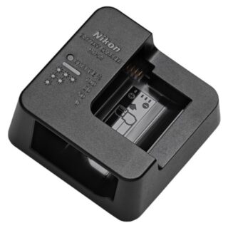 Nikon MH-34 on USB-C ühendusega PD akulaadija. Sobib Nikon EN-EL15c aku laadimiseks.