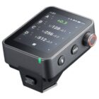 Godox X3 Pro välgusaatja abil on võimalik välk kaamerast eemale viia ja siis tänu sellele saatjale kaamera ja välk suhtlevad õhu kaudu edasi.