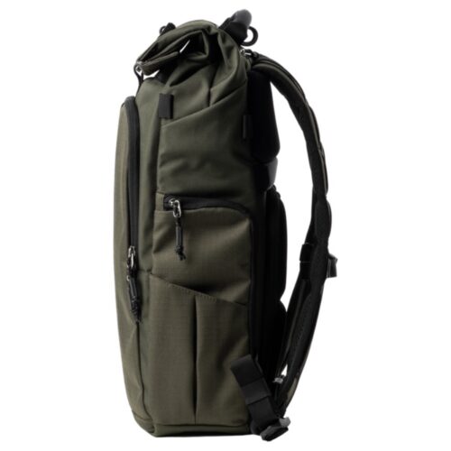 ThinkTank FocusPoint 22L I Hybrid RollTop Backpack – seljakott fotograafile küljelt vaates