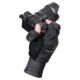 Vallerret Markhof ProV3 Photography Glove kaamera kindaga käes