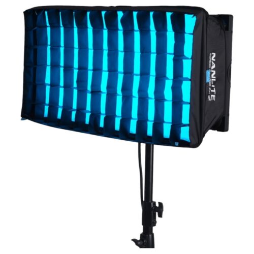 Nanlite PavoSlim 120C RGBWW LED Panel — sinine valgus gridiga