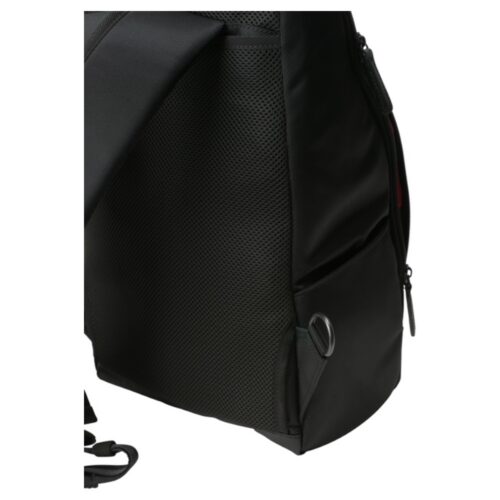 Artisan-&-Artist-RR4-06C-Leather-Panel-Backpack-külgvaade