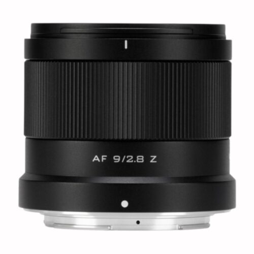 Viltrox AF-9mm F/2.8-Air Nikon Z APS-C küljelt vaade