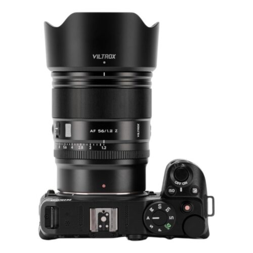 Viltrox DX AF 56mm F/1.2 PRO Nikon Z pealt vaates kaamera ees