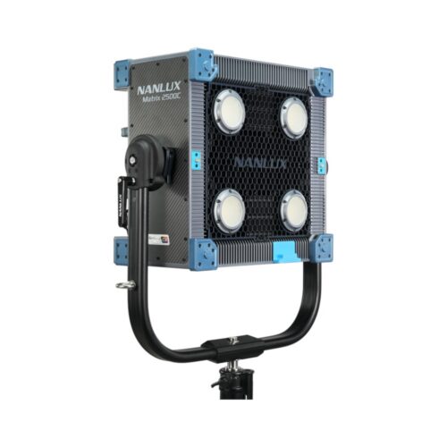 Nanlux Evoke Matrix 2500C Full-color Multi-Source Spot Light Kit in Flight Case jalusega