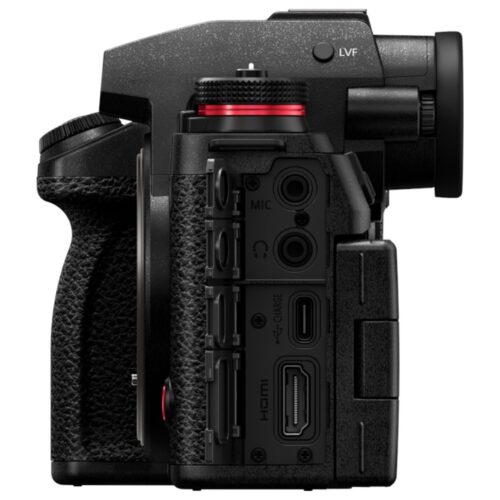 Panasonic Lumix S1RII kere ühendused