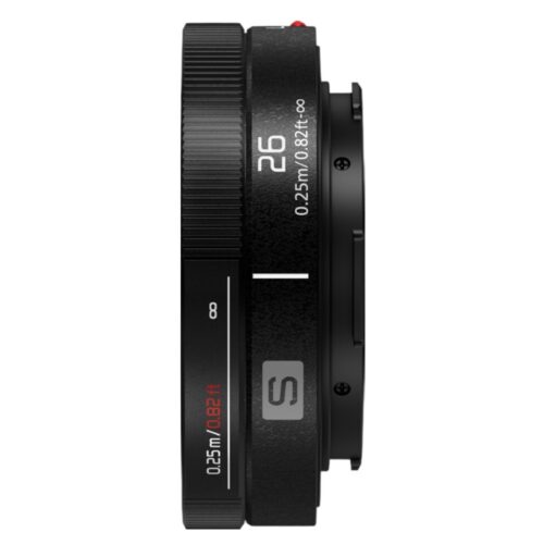 Panasonic Lumix S 26mm F/8 küljelt vaade