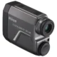 Nikon Coolshot 20 GIII laserkaugusmõõtja külgvaates, 6x suurendus ja 20 mm objektiiv.