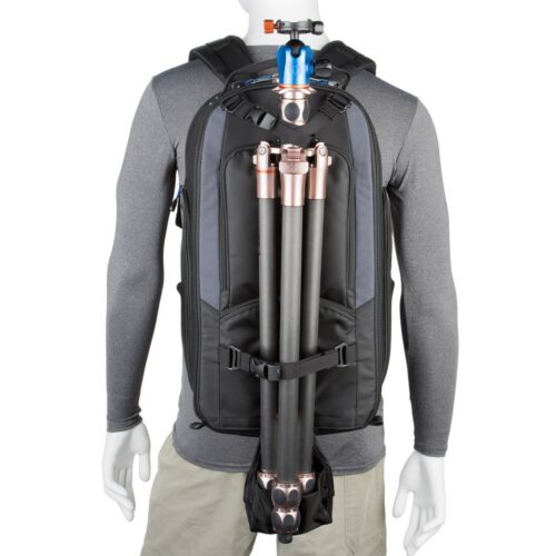 Think Tank Photo - StreetWalker HardDrive V2.0-seljakott statiivikinnitusega