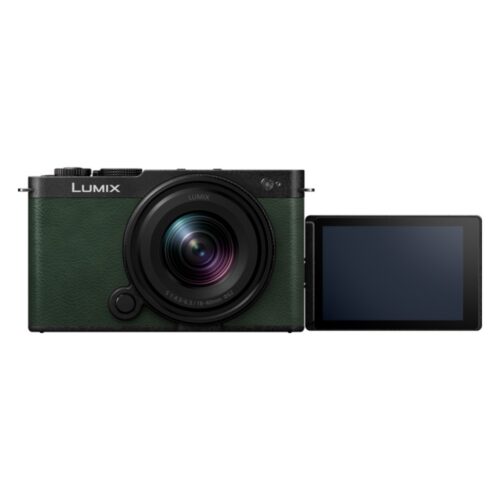Panasonic-Lumix-DC-S9- 18-40mm-dark-olive_eest-ekraaniga