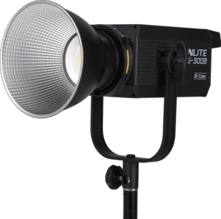 Nanlite FS-300B Bi-Color LED spotvalgusti statiivil koos reflektoriga