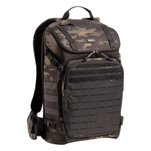 Think Tank DarkLight 20L MultiCam must kamuflaažmustriga kaamera seljakott nurga alt, laserlõigatud MOLLE esipaneel