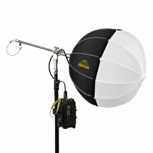 CineVeam S20L-100 Studio lantern-valgusti külgvaade, pool valge hajuti ja pool must kangas