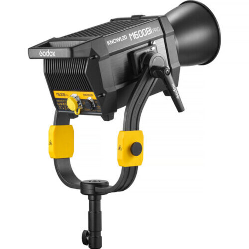 Godox KNOWLED M600Bi kahevärviline LED-valgusti – vaade 3