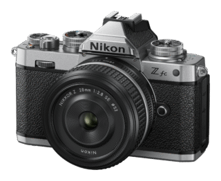 Nikon Z fc + NIKKOR Z 28mm f/2.8 SE