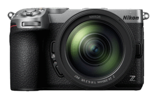 Nikon Z5IIC hõbedane + NIKKOR Z 24-200mm