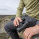 Nikon PROSTAFF P3 binokkel kasutuses looduses