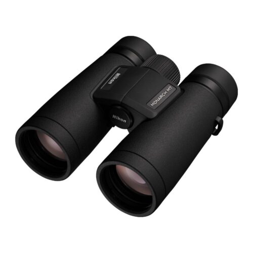 Nikon Monarch M7 8x42 binokkel – eestvaade paremalt