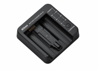 Nikon Battery Charger MH-33 EU for EN-EL18d