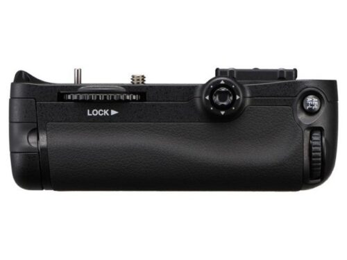 MB-D11 Multi-Power Battery Pack for D7000